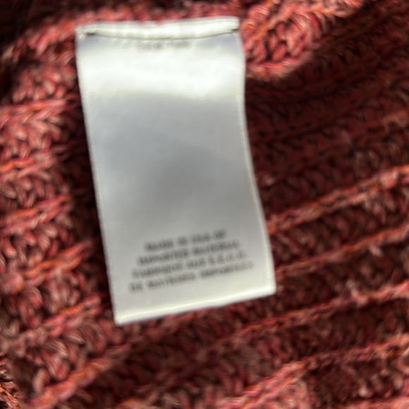 2/$20 EXPRESS Cropped Red-Pink Crew Neck Sweater Textured Knit Open Back Sz Med - Picture 9 of 9